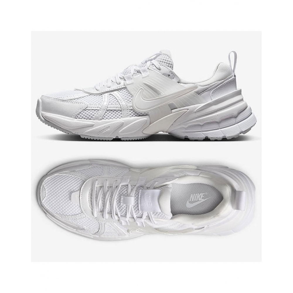 国内店ナイキスニーカースニーカーレディース V2K ラン FD0736-113 S2508