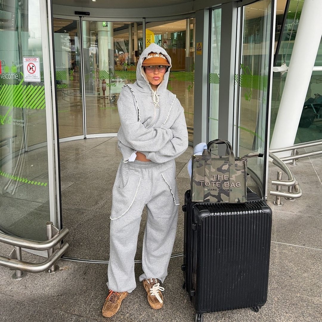 2024 秋冬厚手無地フード付きスウェットシャツスーツ多用途ルーズベルベット 2 点セット女性用