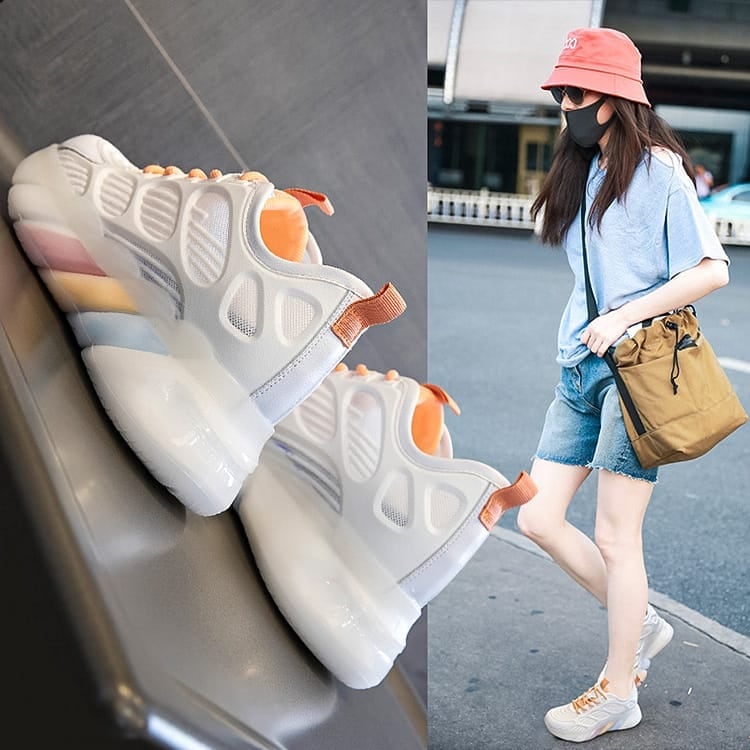 ホワイト ダッドスニーカー レディース シューズ 厚底スニーカー ダッド系 ファッション アウドドア 女性用 軽量 歩きやすい ウォーキング ランニング 通学ジュニア お洒落 運動靴 無菌無臭 軽いシ