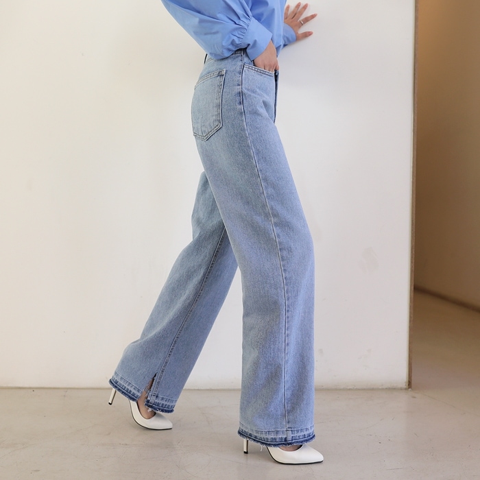[韓国ファッション] 配色裾スリット ロング ストレート ストレート デニムパンツ 4,637円