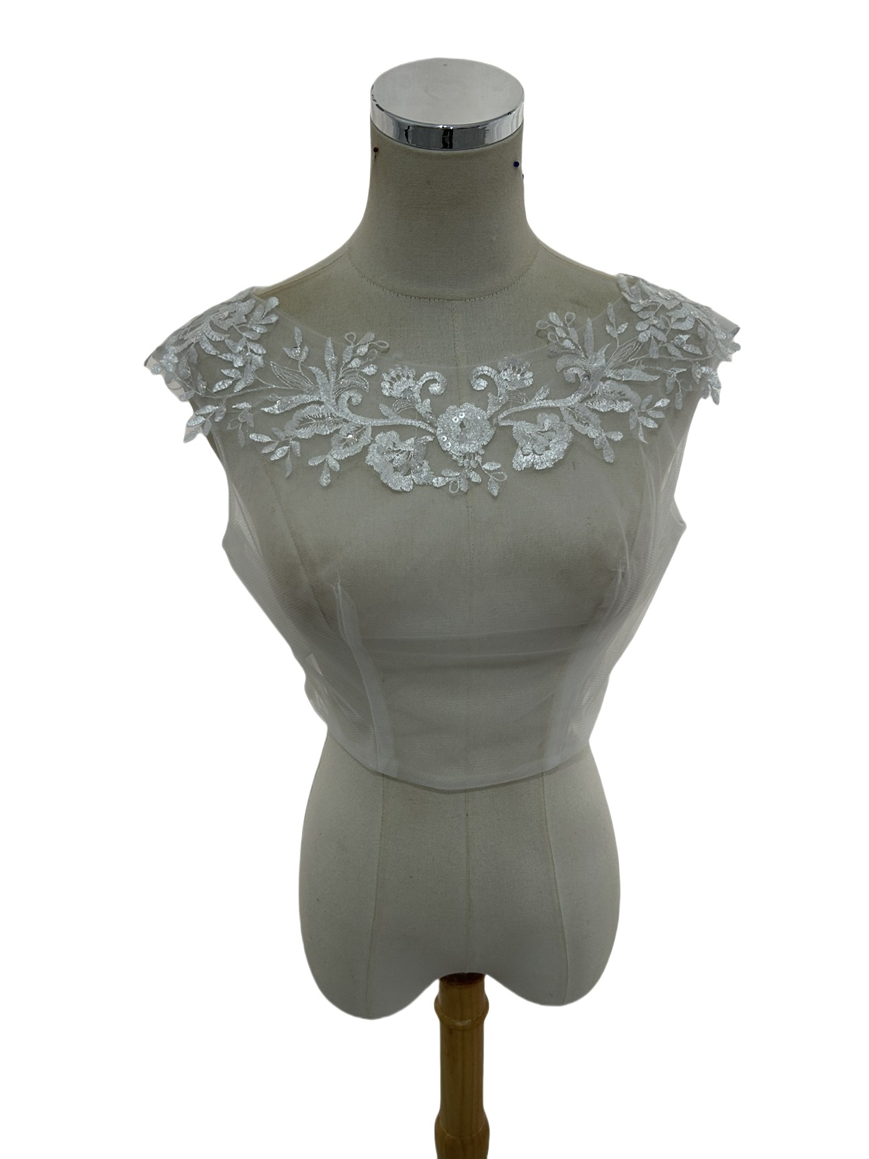 ボレロ ノースリーブ くるみボタン 繊細レース キラキラスパンコール ハンドメイド 結婚式