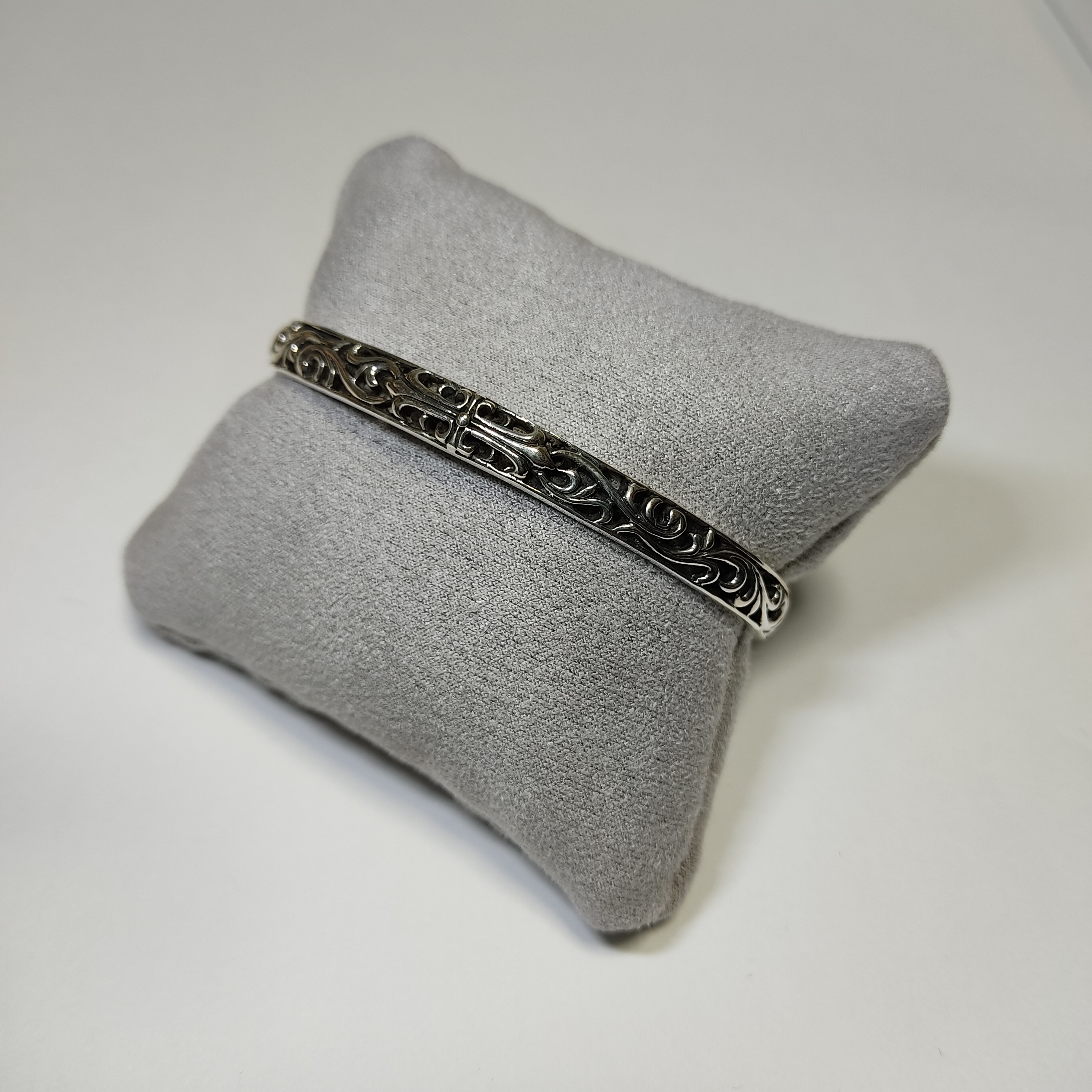 クロス　十字　バングル　ブレスレット　シルバー925