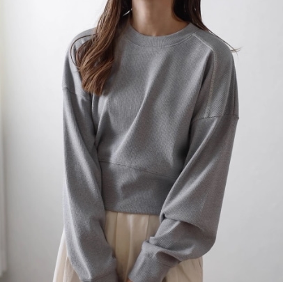 レディース トップス ルームウェア ロンT カットソー プルオーバー トレーナー 部屋着 ショート 長袖 ボリューム袖 Uネック ストレート Iライン 刺繍 中厚手 綿 コットン 大人可愛い きれいめ