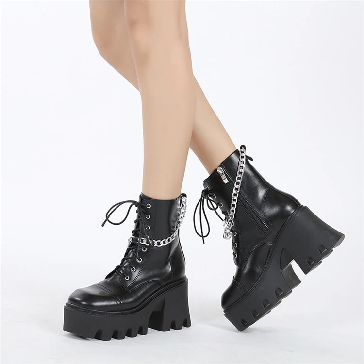 早い者勝ち 2021 欧米風 個性 チェーン パンク 太いヒール 厚い底 ショートブーツ トレンド