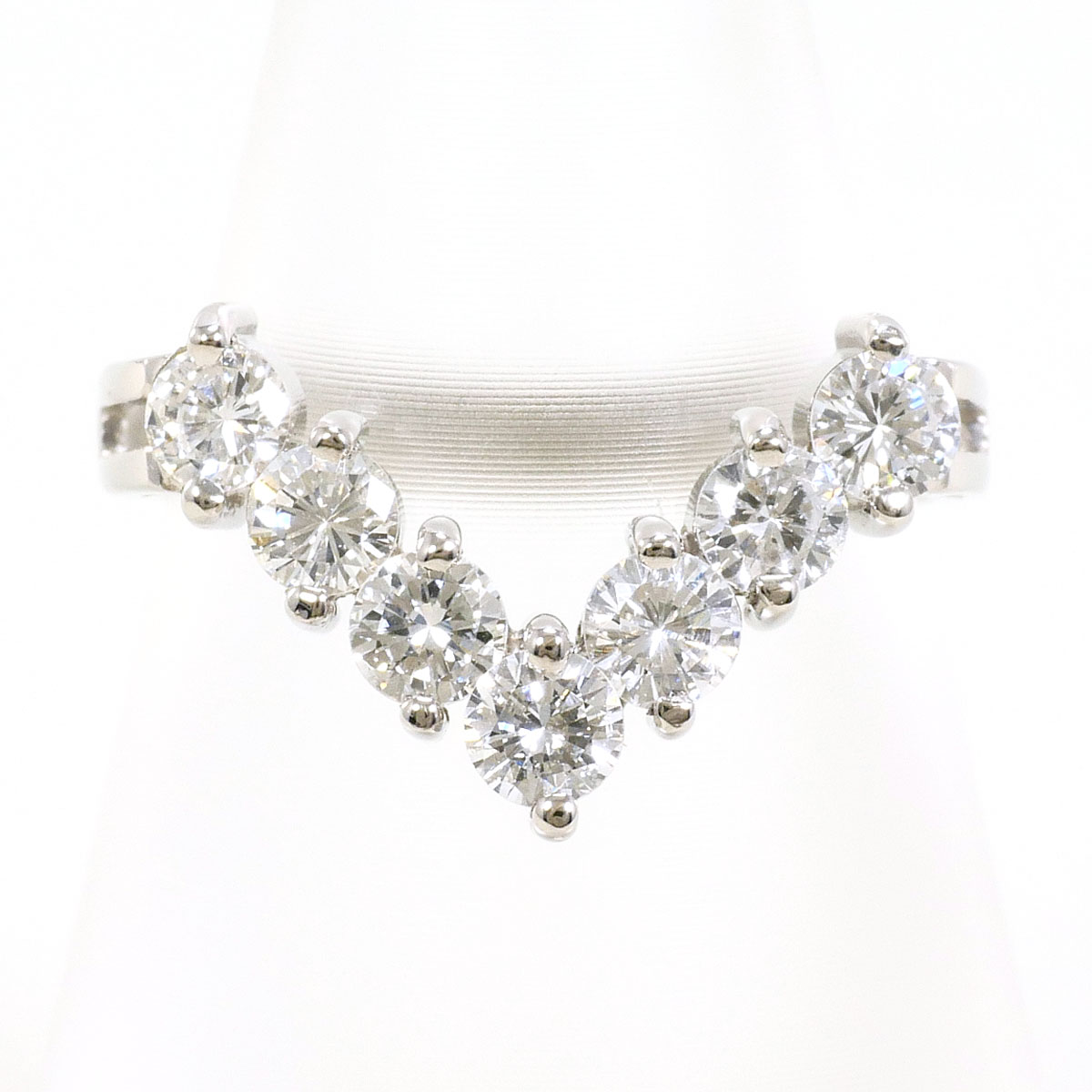 PT900 プラチナ リング・指輪 7号 ダイヤモンド 0.67ct 総重量約3.2g 中古