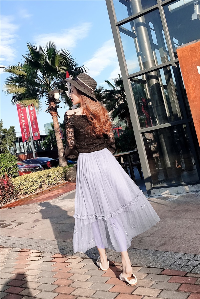 3111.ロング丈 ウエストゴムチュールスカート（ライトグレー）