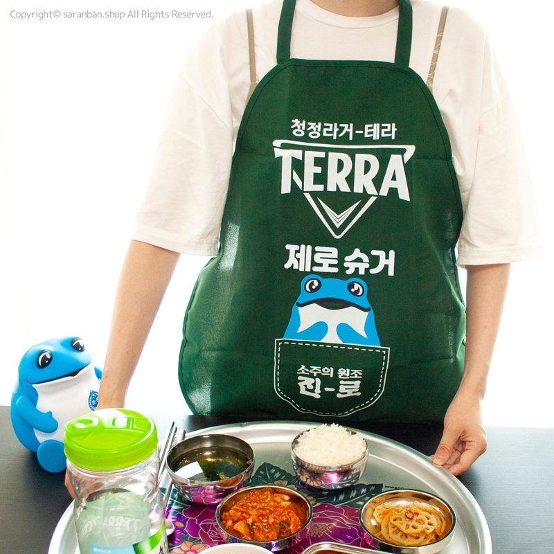 JINRO 眞露 ぶなぱんトッケビ フィギュア　テラ.ジンロコラボエプロン2枚 Qoo10] 眞露 【韓国眞露×TERRA】前かけエプロン
