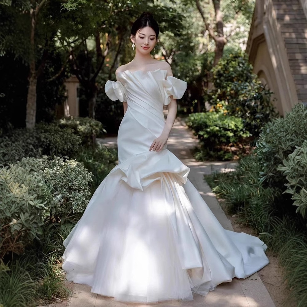 【無.料 2025新入荷·高.品質】【豪華でロマンチックなデザイン！】ウェディングドレス 白 イブニングドレス パーティードレス ワンピース 二次会 結婚式 成人式 演奏会 花嫁 お呼ばれ 披露宴 1 9,900円