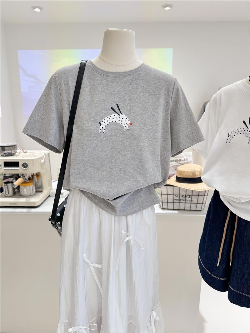 【1点ご購入 で10点プレゼントいたします】綿100着シンプル100着ゆったり着やせ半袖下地Tシャツ女性半袖