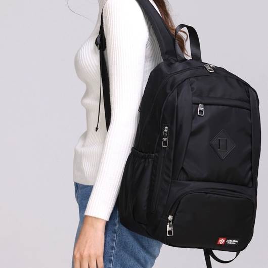 バッグ カバン 鞄 レディースバッグ リュックサック バッグパック 大容量 多収納 機能性 便利 ラウンドファスナー 軽量 使いやすい 仕切り サイドポケット かわいい 大人可愛い シンプル カジュア