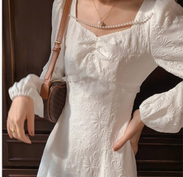 ワンピース フレア 膝丈 ミモレ 長袖 パワーショルダー ハートネック レース かわいい 上品 大人可愛い エレガント フェミニン 花柄 春 デート お出かけ 旅行 S L XL ホワイト 4,714円