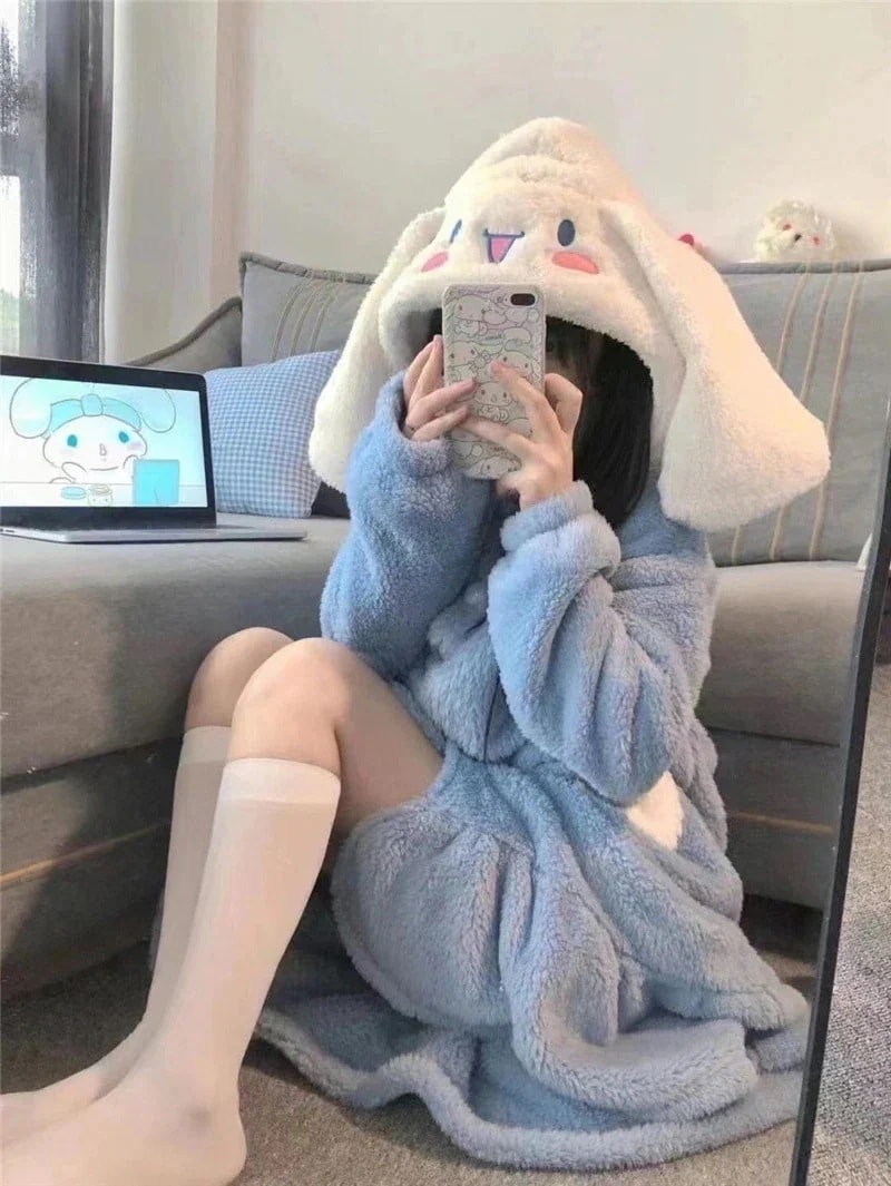 【2個買うと1個無料】Cinnamorollシナモロール 着ぐるみ パジャマ サンリオ かわいい バスローブ コスプレ もこもこ レディース ルームウェア パジャマ 修学旅行人気の学園グループ服 柔ら 5,181円