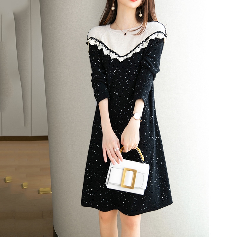 V字切替え 配色ヨーク レーストリミング スパンコール付き キラキラ ニットワンピ ワンピース