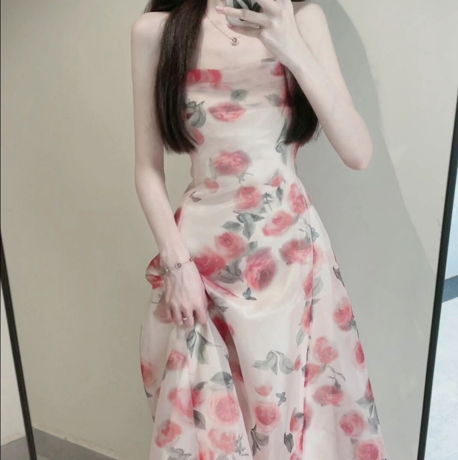 ワンピース デート ワンピドレス ロング ロング丈 袖なし かわいい 大人可愛い きれいめ シンプル カジュアル 大人 上品 おしゃれ お洒落 主役級 存在感 柄 花柄 夏 10代 20代 30代