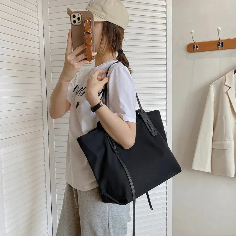 バッグショルダーバッグ使い方自由!2wayバッグスマホポーチ/マイエコバッグ探し/ト バックパック 即納 バックパック キャリーバッグ ミニショルダーバック 4,587円