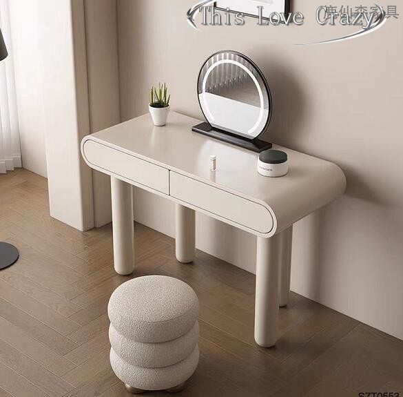 ミラー・ドレッサー 家具　化粧台　メイクアップテーブルインテリア家具　おしゃれなインテリア　おしゃれな家具