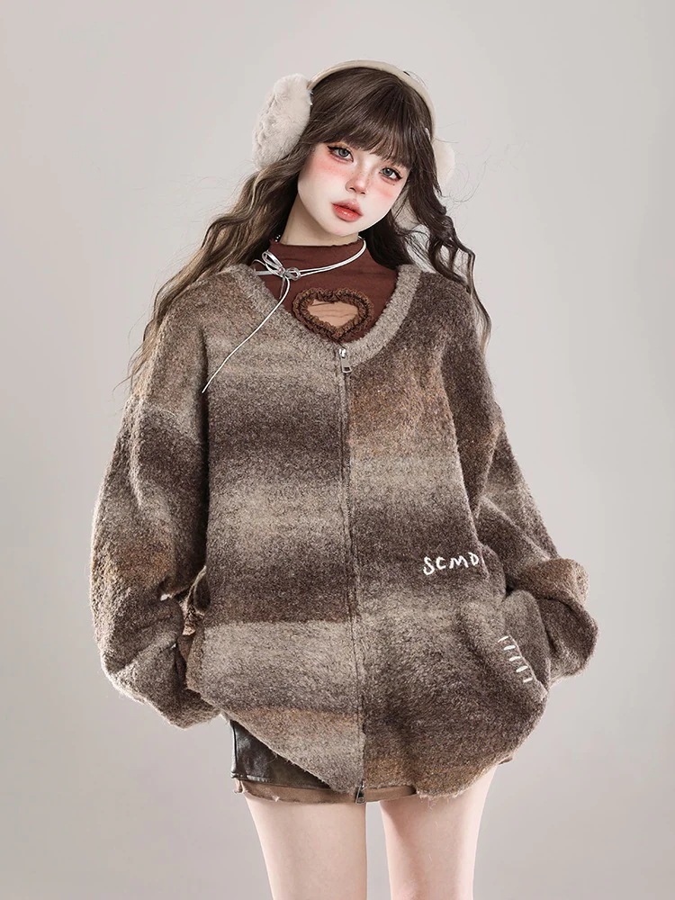 2025 秋冬トップスかわいいパーカー Vネック韓国風長袖ゆったり細見え白黒おしゃれレトロ シルエット甘め大人っぽ韓国サイズファッション系ルーズレディースサイドお出かけ学生通学トラック