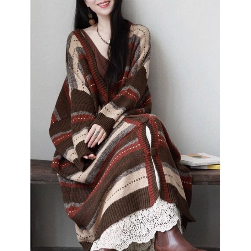 日本のレトロな配色ミドル丈ニットジャケット女性秋冬新スタイル怠惰なスタイルファッショナブルなルーズカーディガンスイート