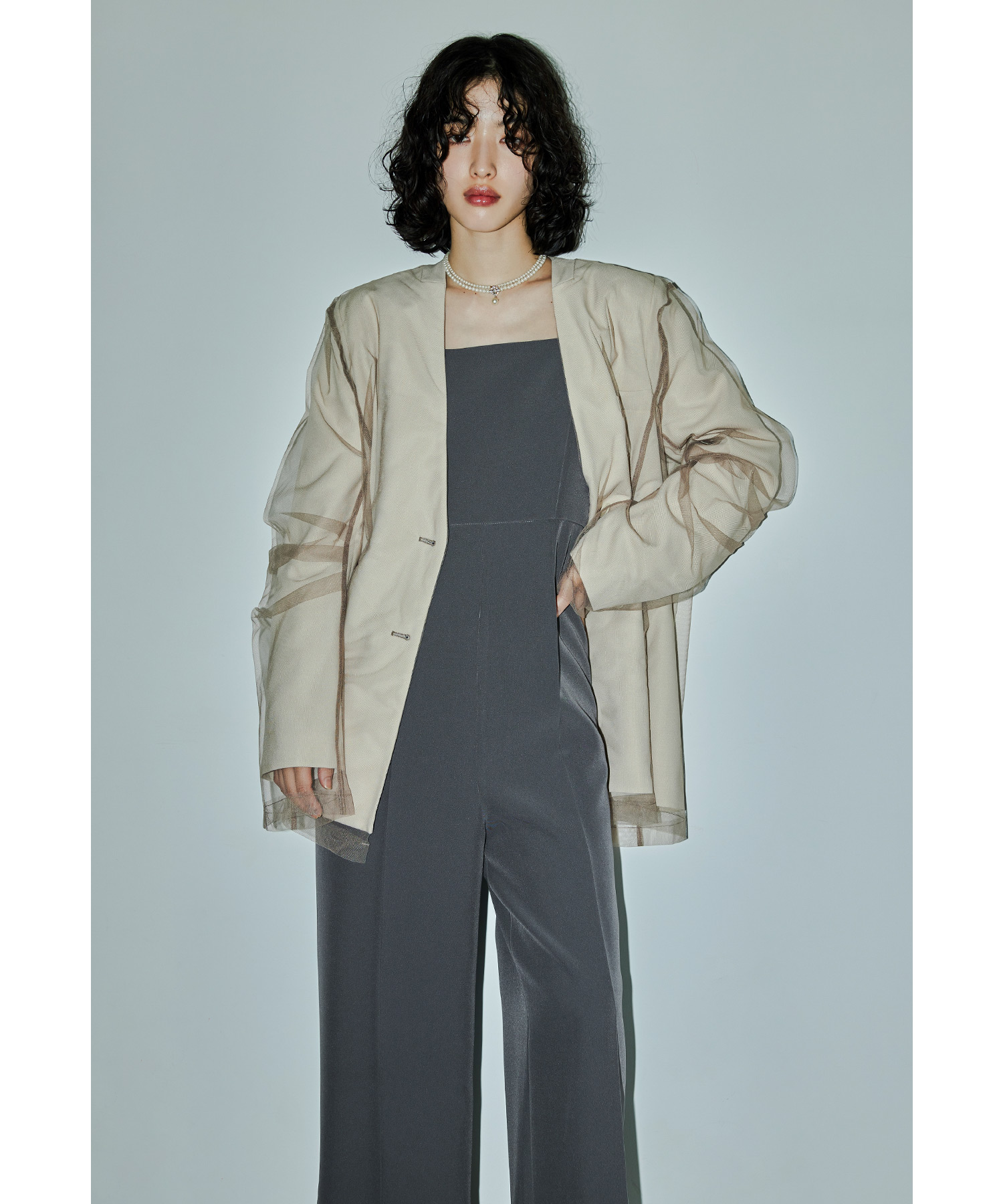 ボクシーレイヤードチュールジャケット フォーマル レディース 結婚式 ノーカラー ボレロ 羽織 アウター 長袖 無地 メンズライク オーバーサイズ 体型カバー お呼ばれ パーティー 二次会 披露宴