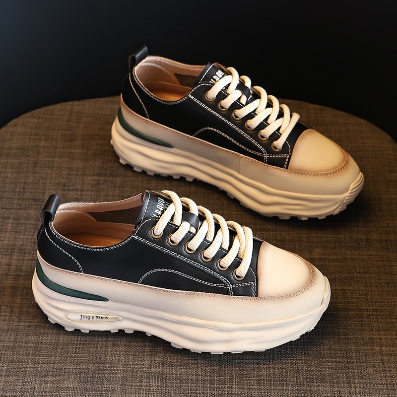 レトロなフォレストガンプシューズ女性用2025年秋冬新作小さめのダッドシューズ万能な軽量カジュアル厚底シューズ