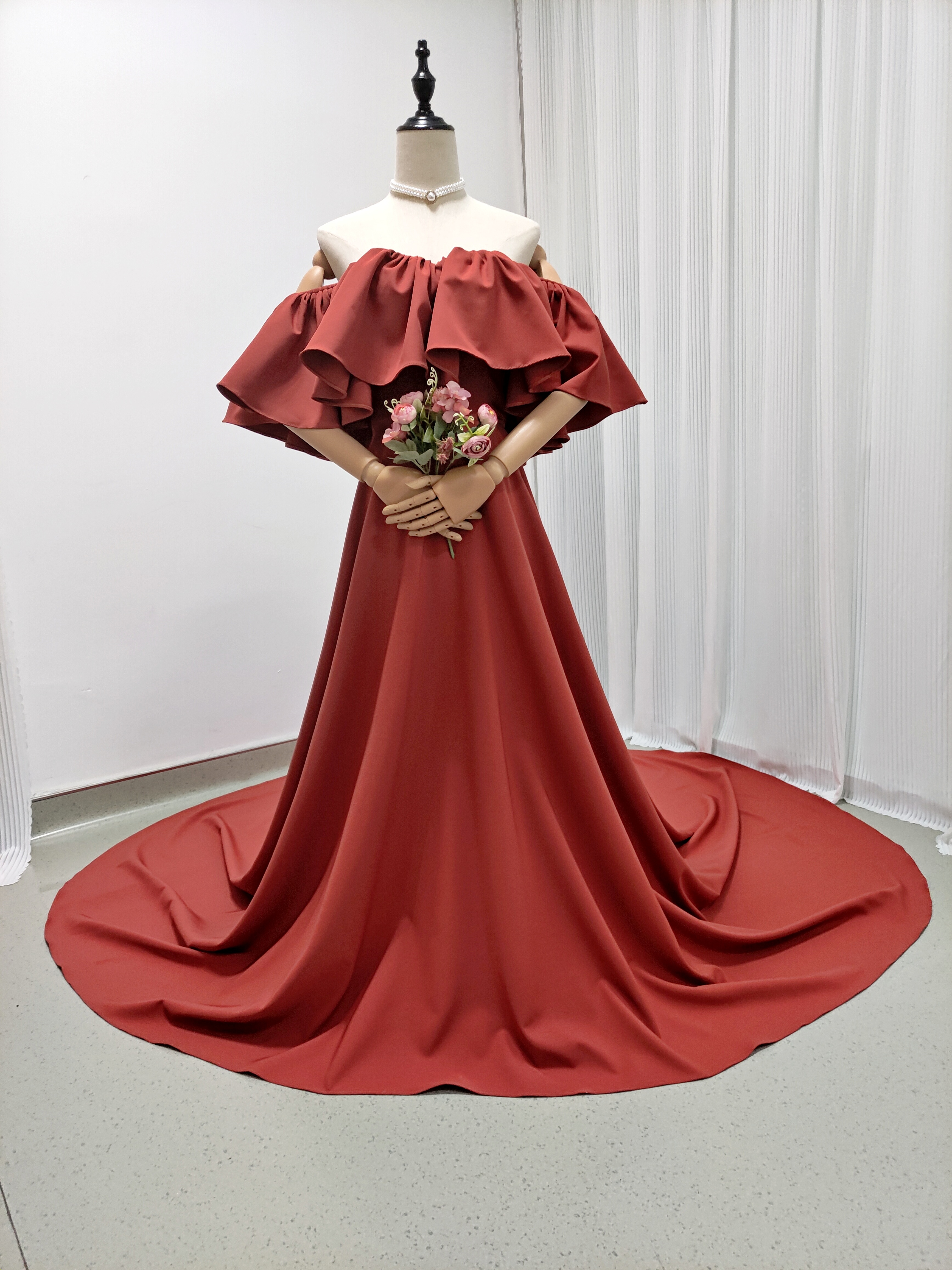 人気上昇！パーティードレス テラコッタ色 オフショルダー ロングトレーン 披露宴 編み上げ