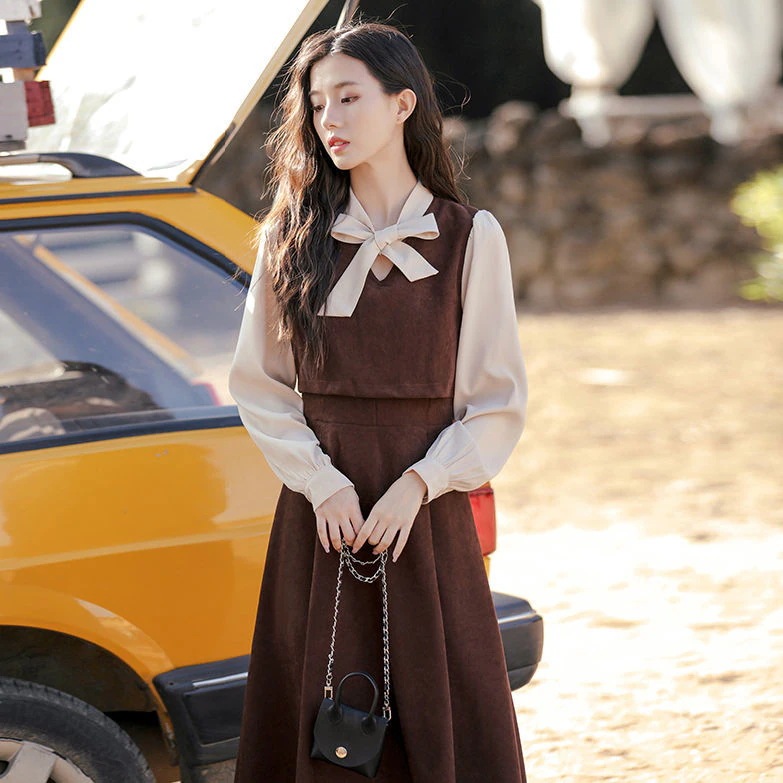 気品レトロウエストコーデュロイスカート春秋新作フレンチヘボン風長袖着やせワンピース女