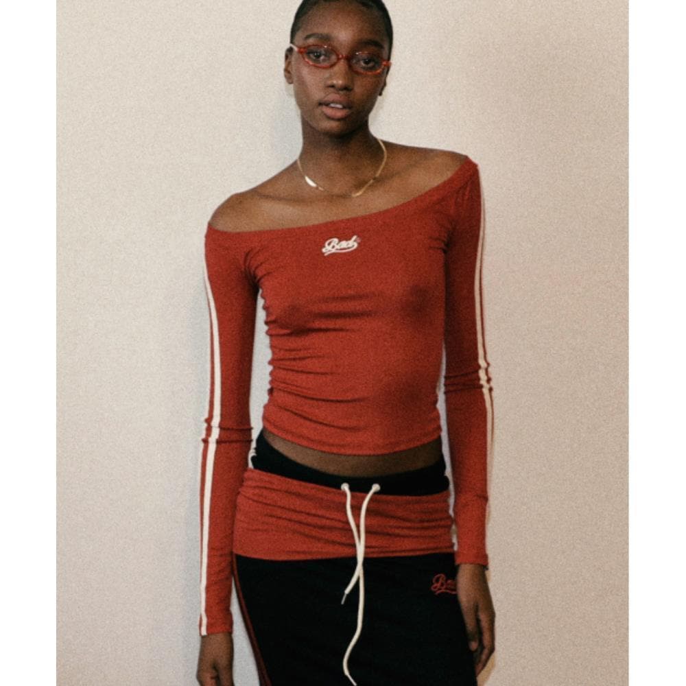 BADBLOOD Barbara Off Shoulder Top Red w-tee24-044
