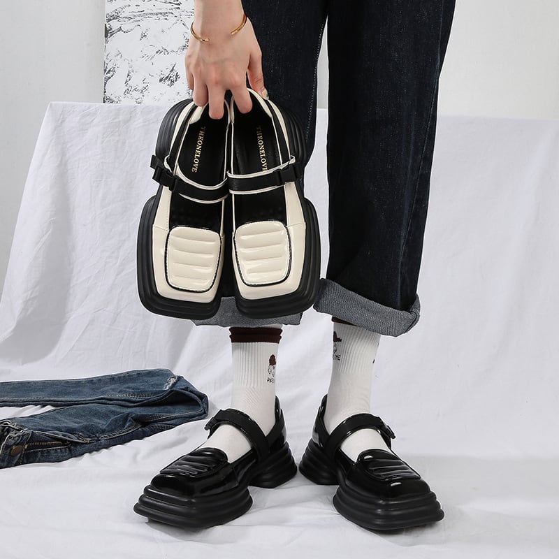 レディースシューズ 婦人靴 厚底シューズ ストラップ付きシューズ ローファー マニッシュシューズ ミドルヒール スクエアトゥ フレンチライン 無地 ワントーン 安定感 歩きやすい