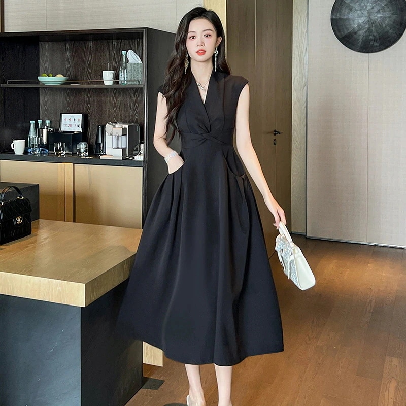 ノースリーブ Vネック ワンピース 脚長効果 2025 スカート ウエスト引き締め 夏 ロングスカート ポケット