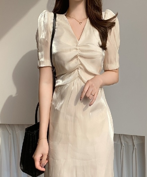 レディース ドレス パーティードレス パーティー 結婚式 二次会 膝下 半袖 パフスリーブ Vネック マーメイド スレンダー バックリボン サテン 薄手 きれいめ シンプル 上品 エレガント
