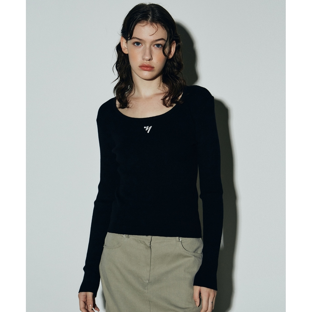 ニック&ニコールラウンドネックリブニット_ブラック