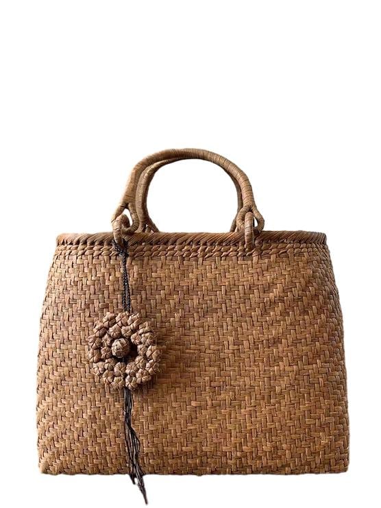 山葡萄 山葡萄かごバッグ 手作り 籠バッグ 網代編み 細ひご 内布あり 和服バッグ チャーム付き ゆかたバッグ レディースバッグ (約)幅31本体高さ24マチ12cm 22,630円