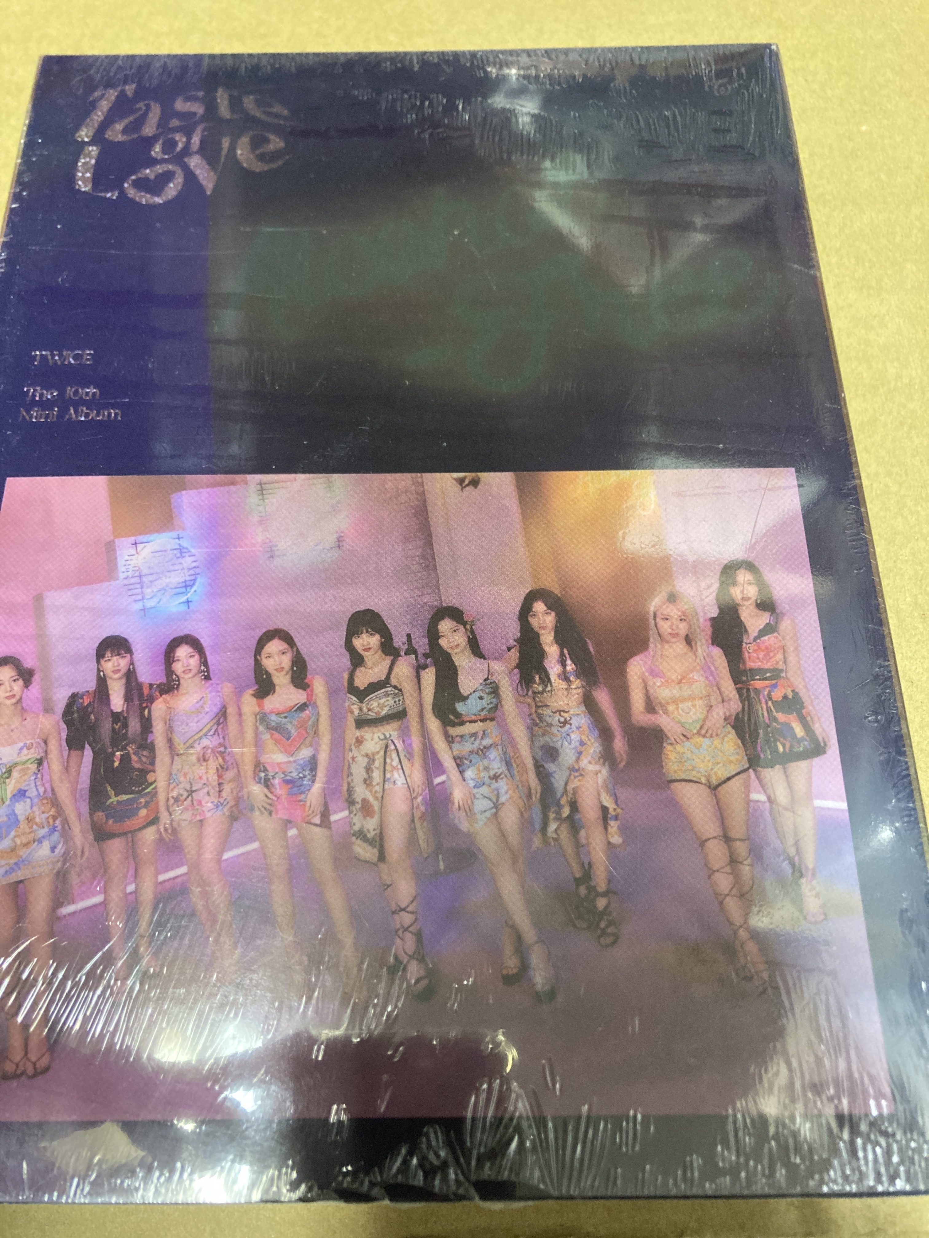 10th Mini Album: Taste of Love TWICE　新品未開封 c