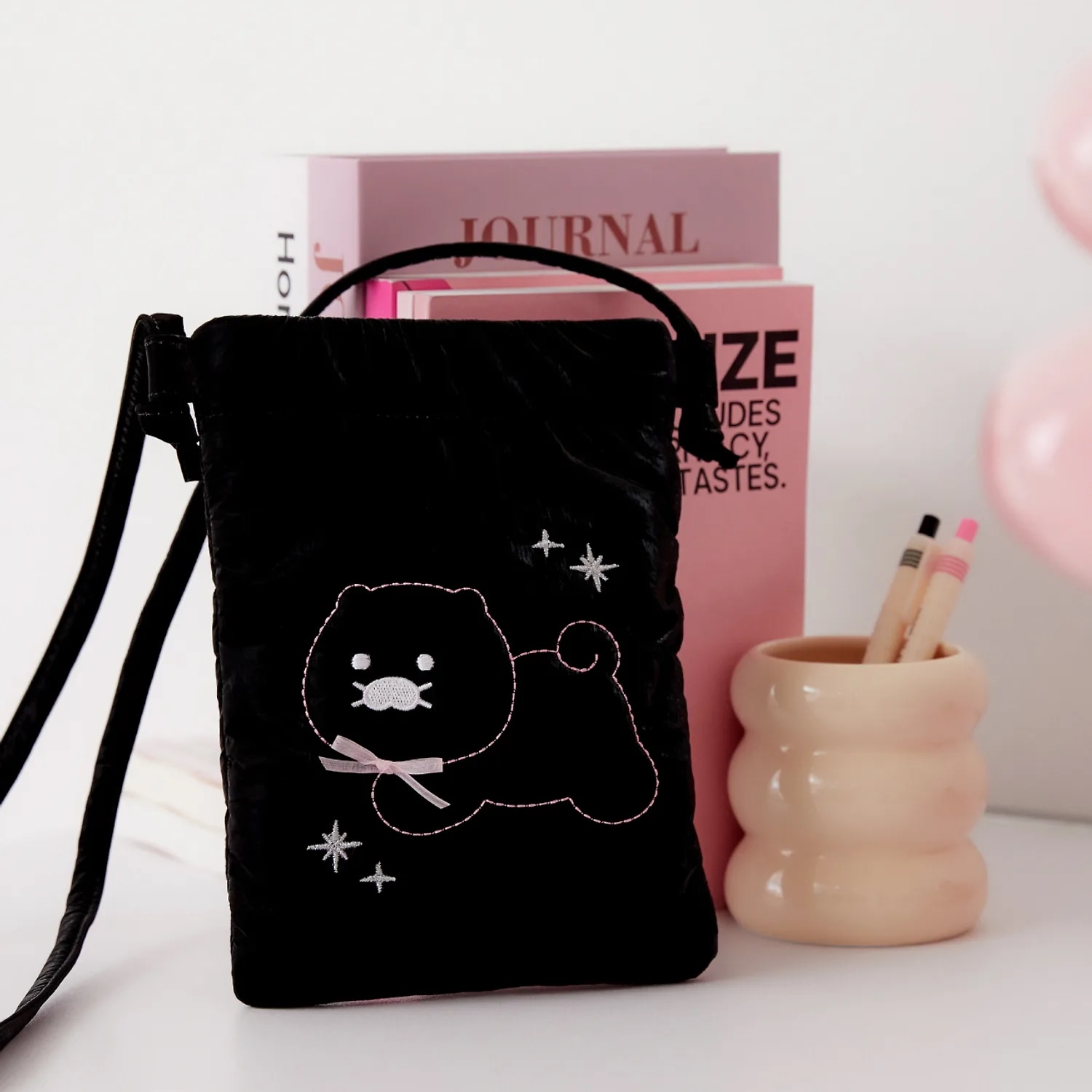 ブラック チュンシク ストラップ ミニバッグ 5,292円