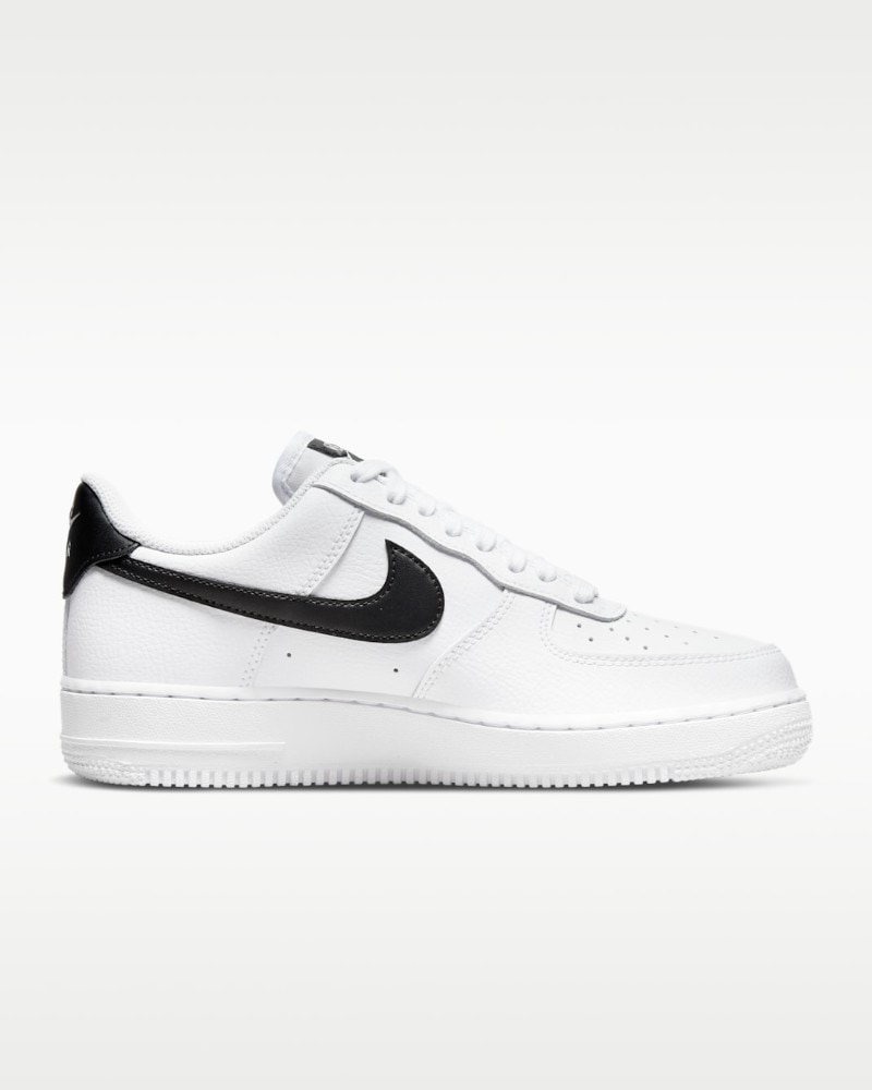 Air Force 1 07 ウィメンズシューズ DD8959-103 韓国大人気