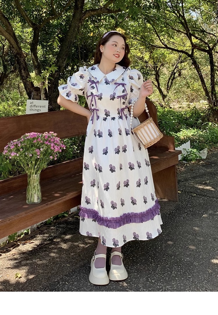 ローズ プリント プラスサイズ ドレス ホワイト ハイウエスト ビッグ ちょう結び ヴィンテージ 個性的 ワンピース 袖あり 5分袖 五分袖 パフスリーブ 襟付き かわいい おしゃれ お洒落 ラブリー