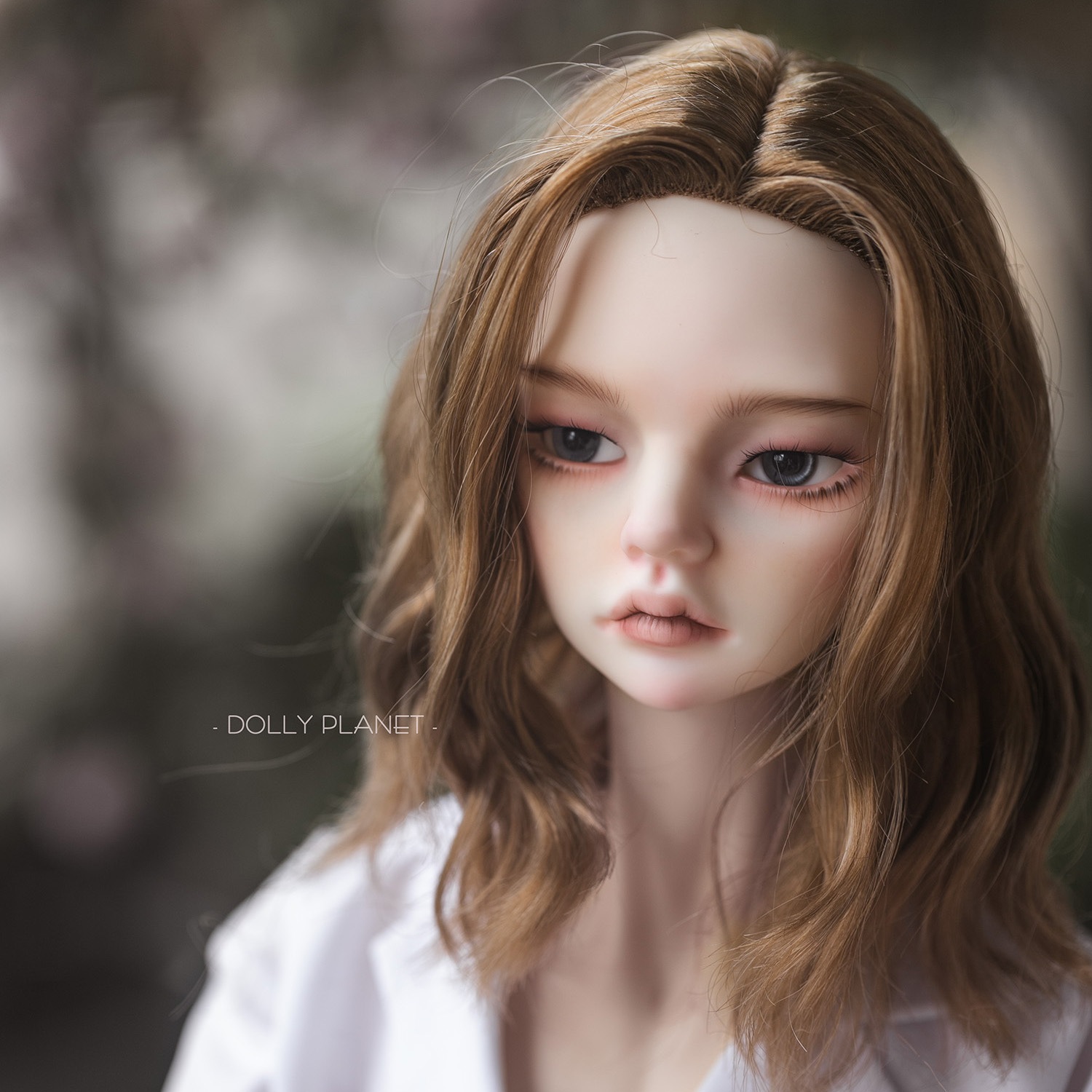 5色BJDドール用ウィッグ 超柔らかい糸 センターパート/ サイドパート SD/MSD/幼SDサイズ球体関節人形用