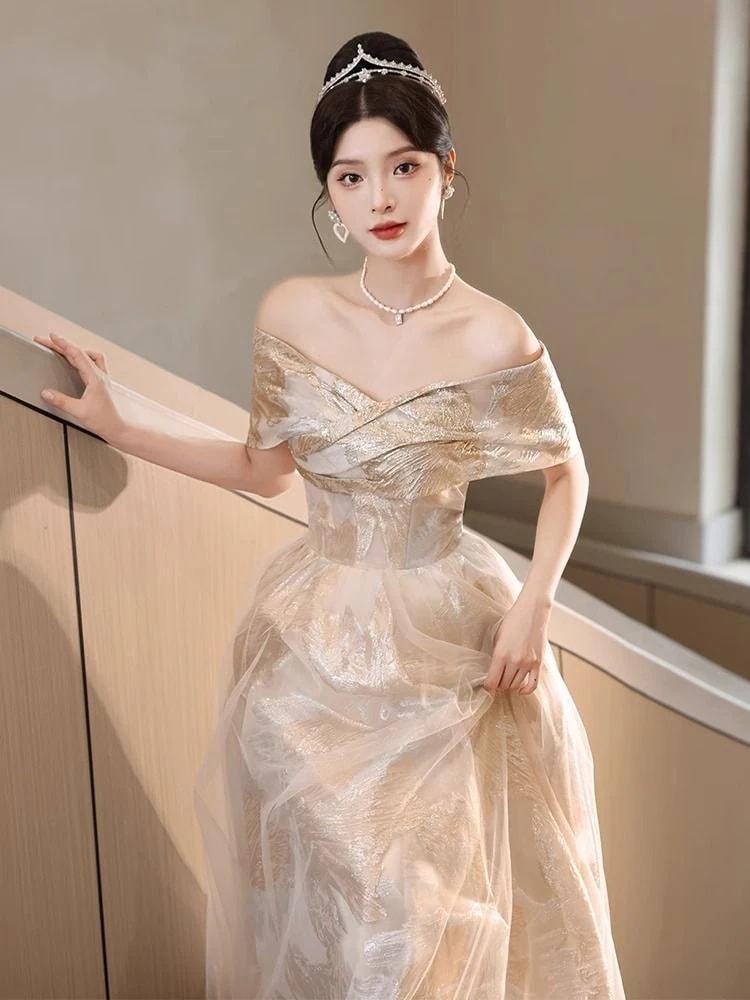 ローズゴールドのガウン 優しい風 結婚式 ロングドレ パーティードレス パーティドレス ドレス ワンピース エレガントなガウンワンピース 二次会 パーティードレス