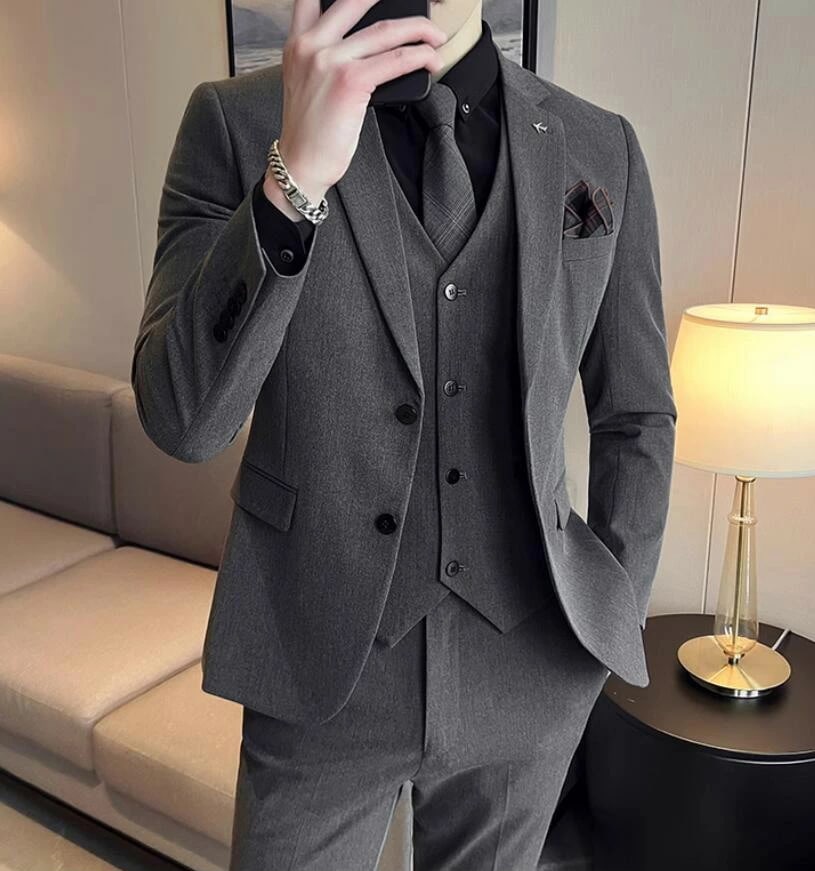 キャンペーン価格 ビジネススーツ メンズ 韓国風 結婚式スーツ スーツセット 3ピーススーツ スリム カジュアルスーツ 3点セット ジャケット+ベスト+パンツ シングルスーツ 入学式 卒業式 入社 通 6,760円