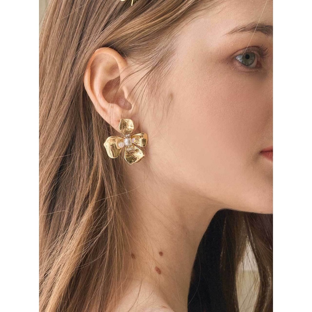 Jean Paul Clarisse フラワービーズイヤリング JB 23057E