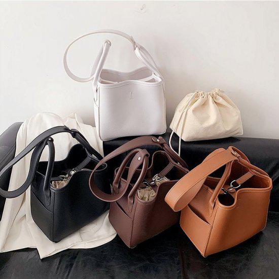 ショルダーバッグ レディース ワンショルダーバッグ ワンショルダー カバン 鞄 かばん メッセンジャーバッグ バケットバッグ 無地 シンプル カジュアルスタイル ナチュラル フック式 大人 上品 バッ