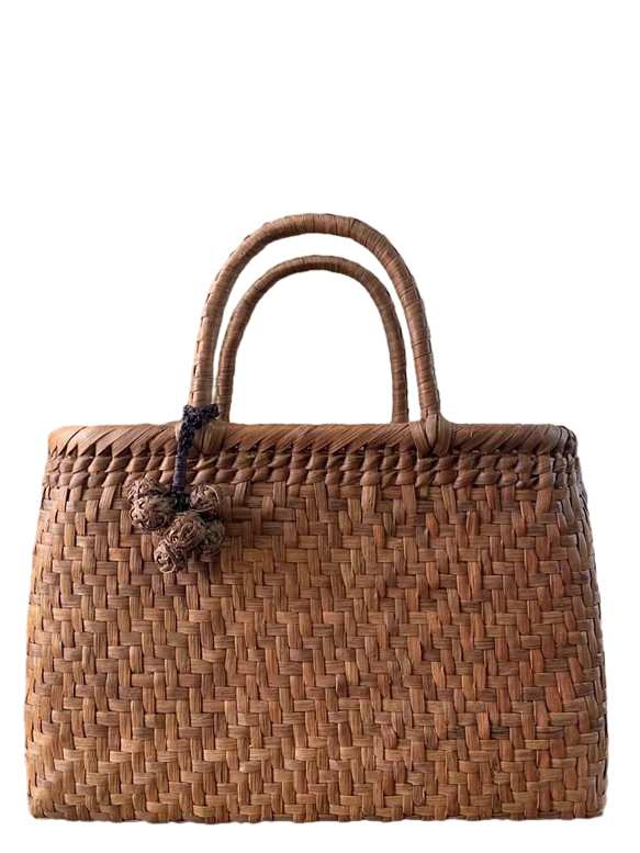 山葡萄 山葡萄かごバッグ 手作り 籠バッグ 網代編み 定番 チャーム付き 内布あり 和服バッグ ゆかたバッグ レディースバッグ (約)幅32本体高さ21.5マチ10cm