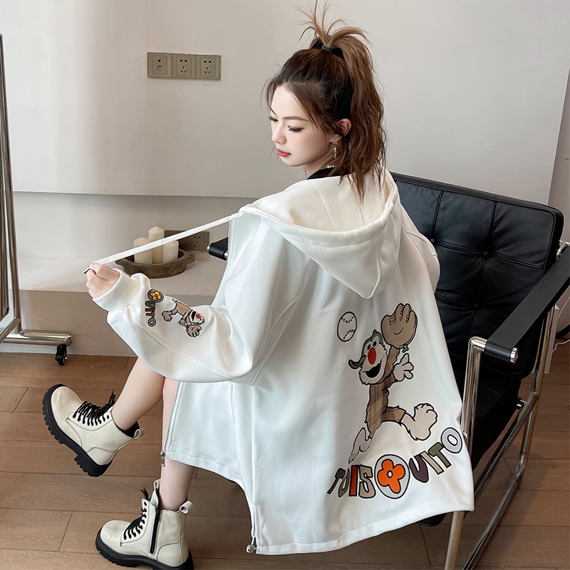 ヨーロッパ重工業漫画刺繍スウェットシャツジャケット女性用 2024 春と秋の新しい大きいサイズルーズカジュアルカレッジスタイルトップ