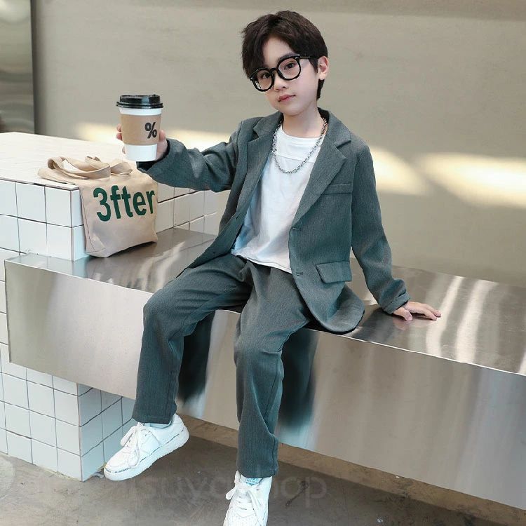 【人気商品超目玉】卒業式 スーツ 男の子 b体 卒服 韓国 黒 入学式 パンツスーツ 小学生 160 ゆったり 制服 子供スーツ 2点セット ピアノ発表会 パンツスーツ おしゃれ 大きいサイズ ブレザ