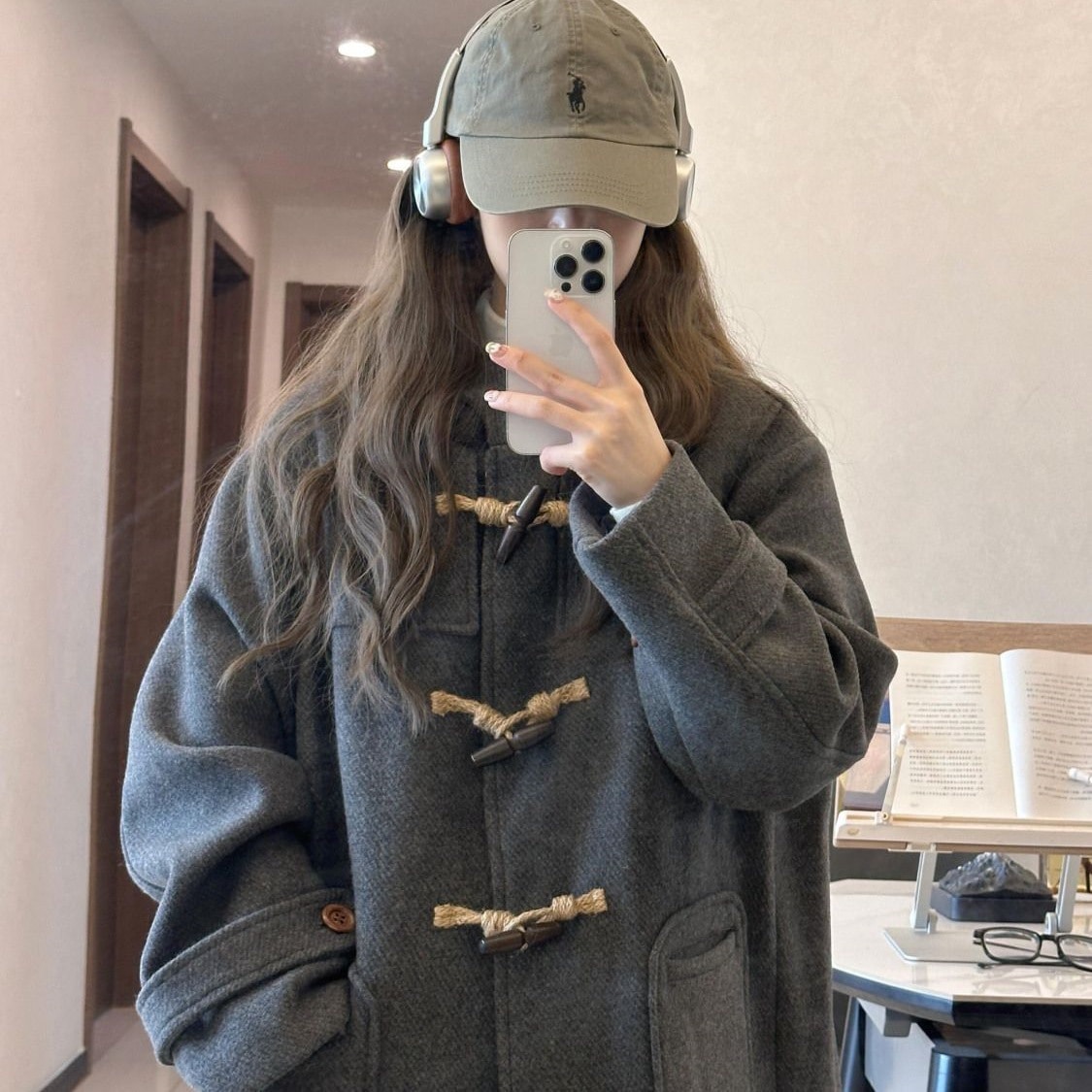 秋冬向け韓国風フード付きキルティングウールコート質感のあるホーンボタンウールコート