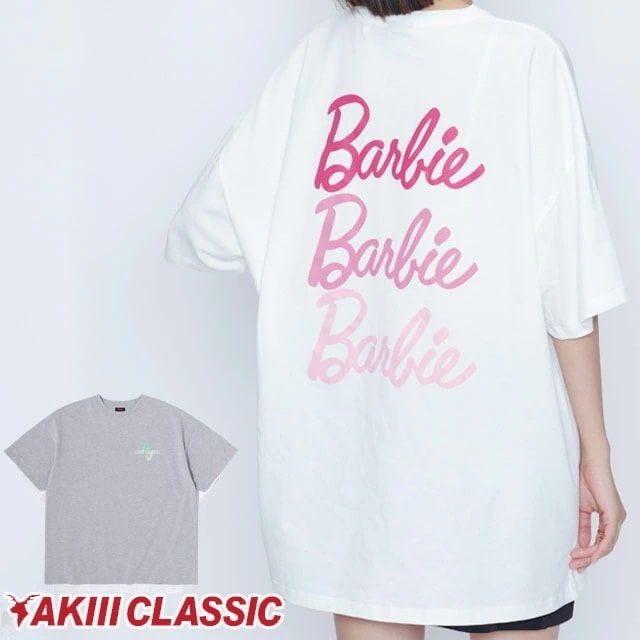 アキ クラシック Tシャツ レディース バービー オーバーサイズ T-SHIRT 半袖 トップス コラボモデル アパレル ロゴT SAK-7772 ホワイト 白 アッシュグレ