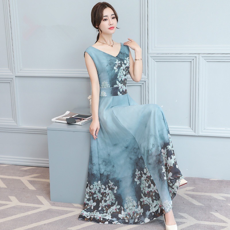 1945.Vネックシースルーロングドレス（グレー）2019 春夏 sale 春夏 sale ワンピース フレア ノースリーブ エレガント お呼ばれ パーティー 結婚式 披露宴 女子会 レストラン デー 200,000円