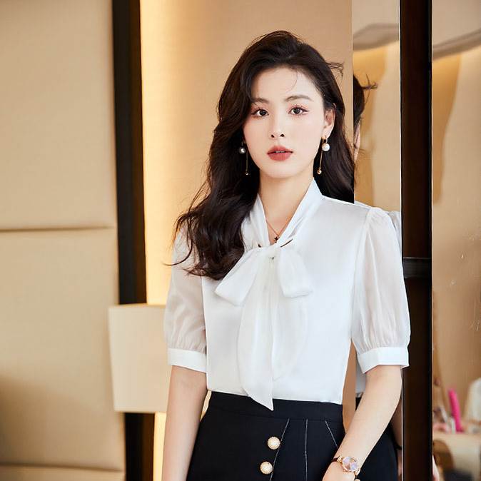 秋 デザイン シャツ トップス シャツ ワンピドレス ショート丈 袖あり ５分袖 Vネック 襟付き タイト ストレート 透け感 ボタン 薄手 異素材MIX 大人可愛い きれいめ カジュアル お洒落 か