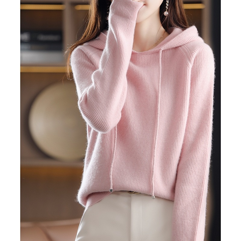 新作の 100% ピュアウールのフード付きレディース セーターゆったりとしたフィット感プルオーバー着心地の良い重ね着ニットウェア秋スタイル