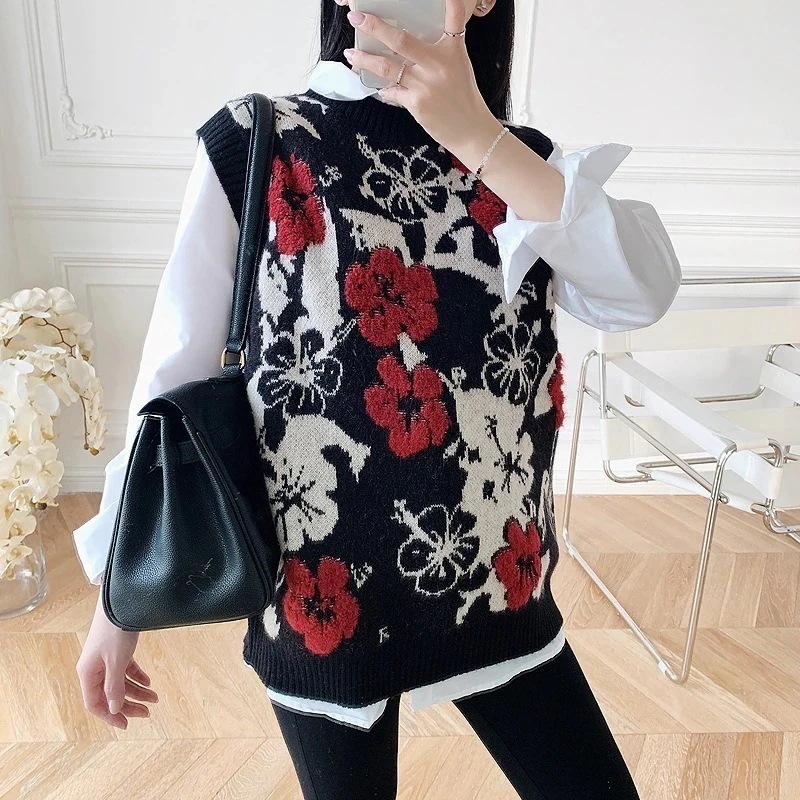 可愛いクルーネックトップス春秋服レディース大きいサイズニットベスト韓国ファッション重ね着風レトロなノースリーブ セーター上質カシミア福袋